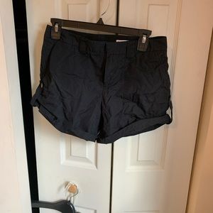 Club Monaco Size 2 Black Rolled Tab Shorts